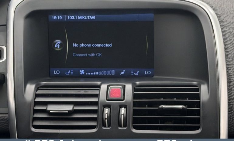 
								Volvo XC 60 3.2i Automatas 2012 full									