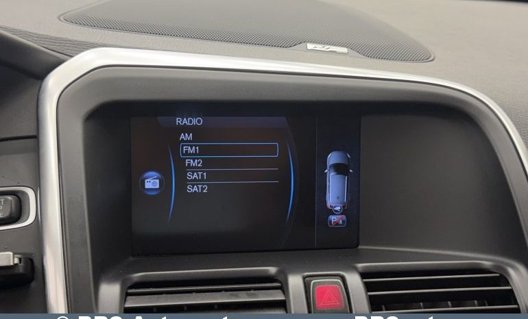 
								Volvo XC 60 3.2i Automatas 2012 full									