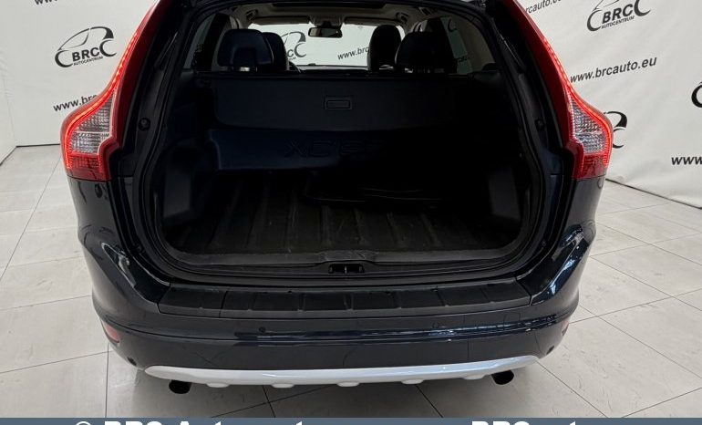 
								Volvo XC 60 3.2i Automatas 2012 full									