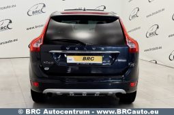 
										Volvo XC 60 3.2i Automatas 2012 full									
