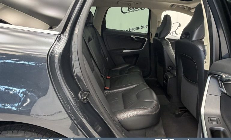 
								Volvo XC 60 3.2i Automatas 2012 full									