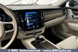 
										Volvo V90 Cross Country 2.0 D5 AWD Automatas 2018 full									