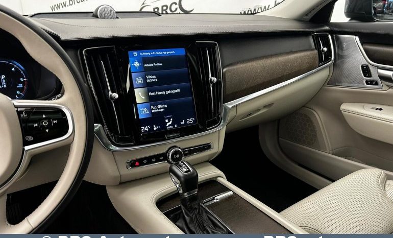 
								Volvo V90 Cross Country 2.0 D5 AWD Automatas 2018 full									