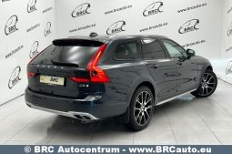 
										Volvo V90 Cross Country 2.0 D5 AWD Automatas 2018 full									