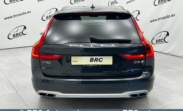 
								Volvo V90 Cross Country 2.0 D5 AWD Automatas 2018 full									