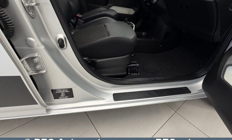 
								Dacia Spring 27 kWh Automatas 2025 full									