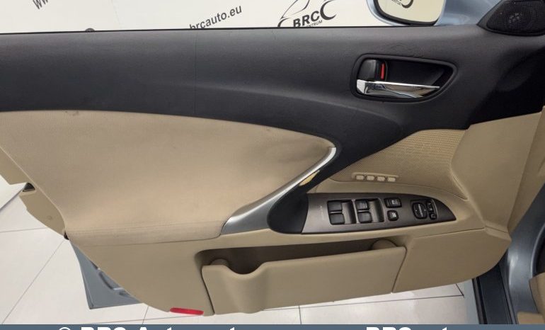
								Lexus IS 220 2.2 D-CAT 2007 full									