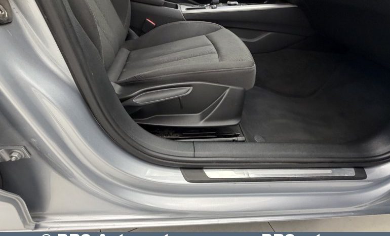 
								Audi A4 Avant 2.0 TDI Automatas 2016 full									