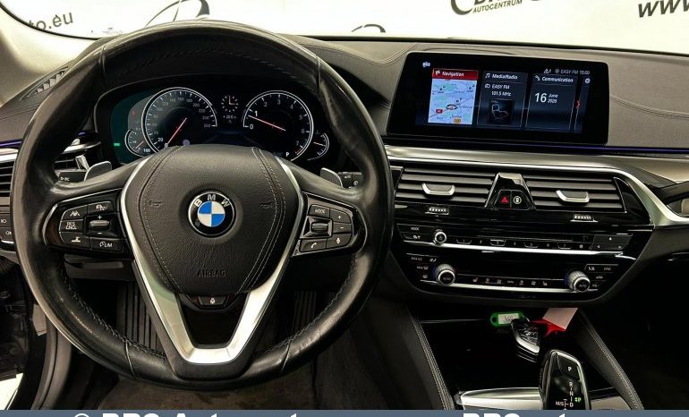 
								BMW 540 i xDrive Automatas 2018 full									