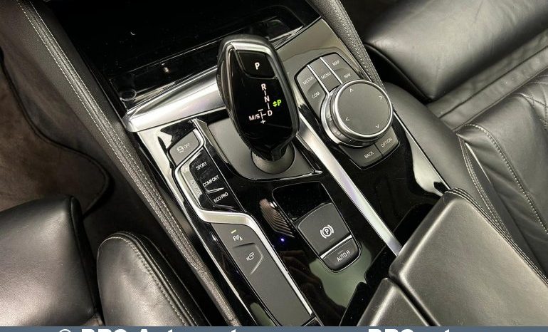 
								BMW 540 i xDrive Automatas 2018 full									