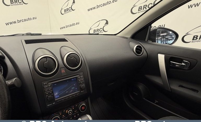 
								Nissan Qashqai+2  2011 full									