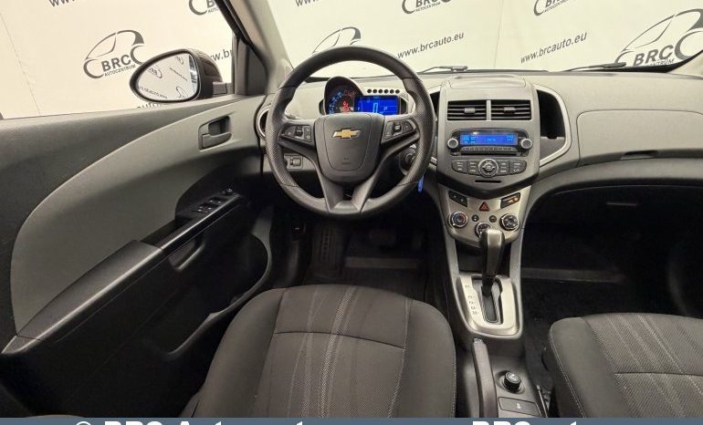 
								Chevrolet Aveo 1.4i Automatas 2013 full									