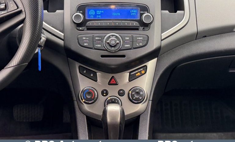 
								Chevrolet Aveo 1.4i Automatas 2013 full									
