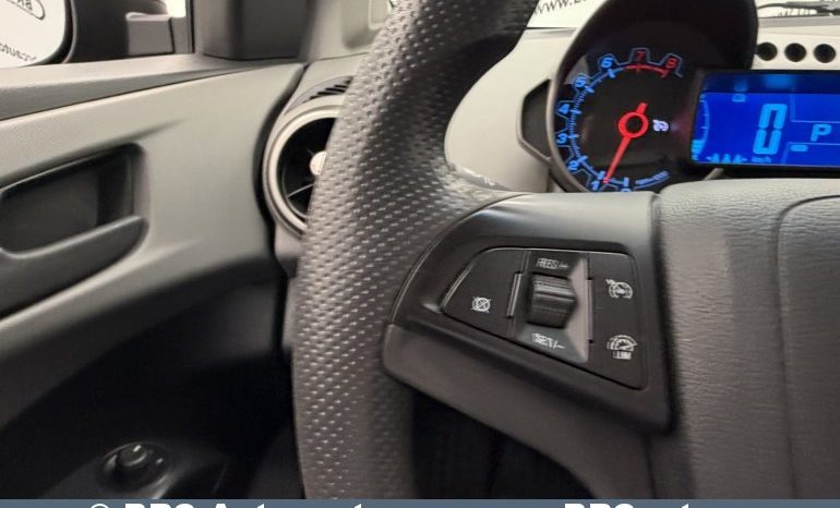 
								Chevrolet Aveo 1.4i Automatas 2013 full									