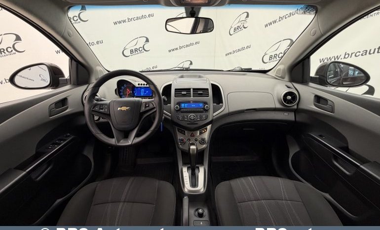 
								Chevrolet Aveo 1.4i Automatas 2013 full									