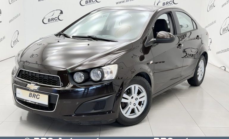 
								Chevrolet Aveo 1.4i Automatas 2013 full									