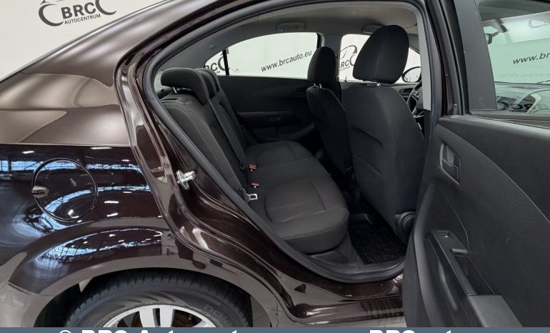 
								Chevrolet Aveo 1.4i Automatas 2013 full									