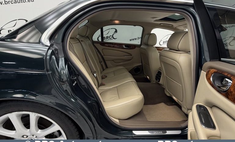 
								Jaguar XJ 4.2 Vanden Plas Automatas 2008 full									