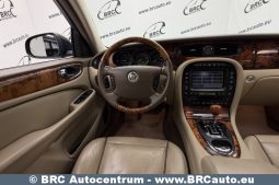 
										Jaguar XJ 4.2 Vanden Plas Automatas 2008 full									