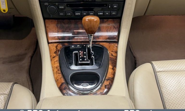 
								Jaguar XJ 4.2 Vanden Plas Automatas 2008 full									