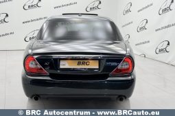 
										Jaguar XJ 4.2 Vanden Plas Automatas 2008 full									
