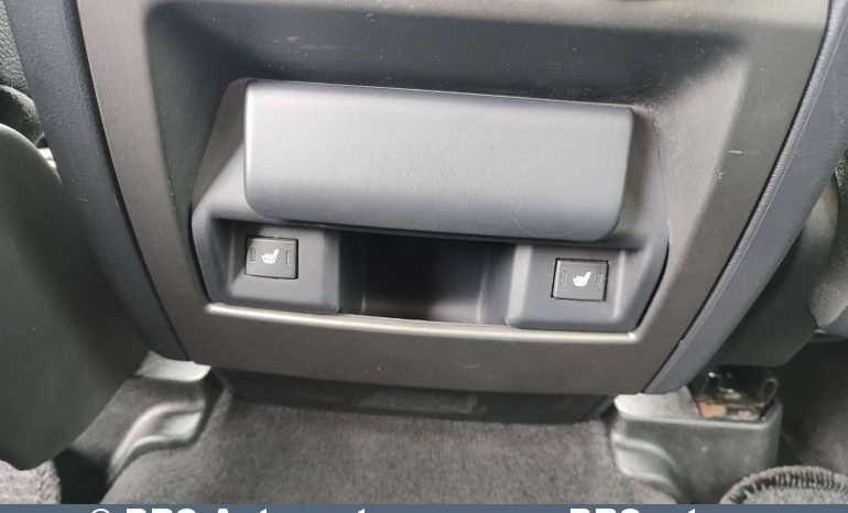 
								Land Rover Discovery LR4 3.0 2015 full									