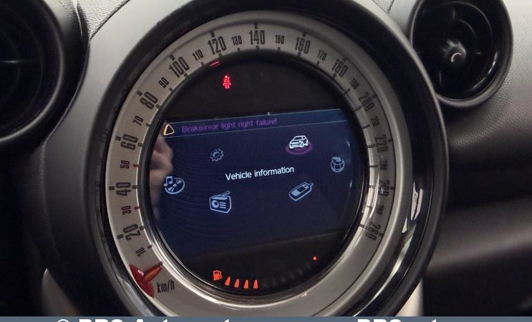 
								Mini Countryman d Automatas 2014 full									