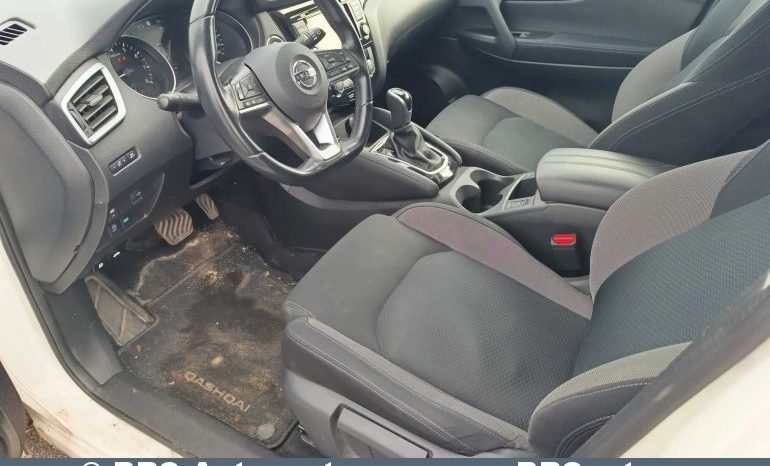 
								Nissan Qashqai 1.3 DIG-T Automatas 2021 full									