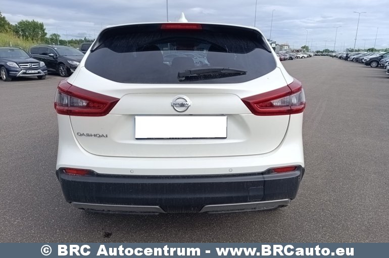 Nissan Qashqai 1.3 DIG-T Automatas 2021