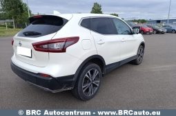 
										Nissan Qashqai 1.3 DIG-T Automatas 2021 full									