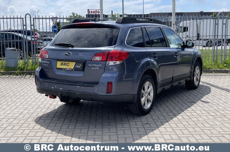 Subaru Outback 3.6R AWD Symetrical Automatas 2014