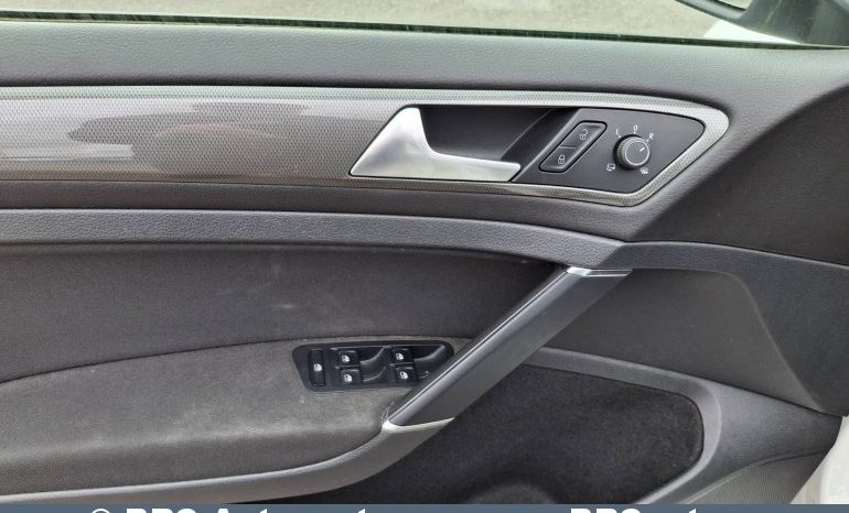 
								Volkswagen Golf 1.6 TDI 2020 full									