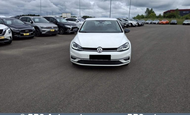 
								Volkswagen Golf 1.6 TDI 2020 full									