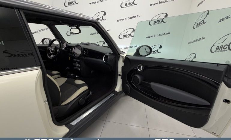 
								Mini Cooper S 1.6T R56 2009 full									