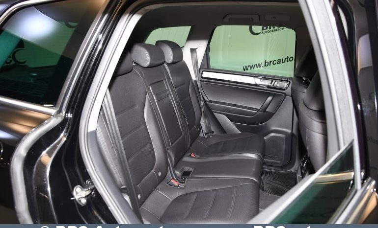 
								Volkswagen Touareg 3.6 V6 Automatas 2011 full									