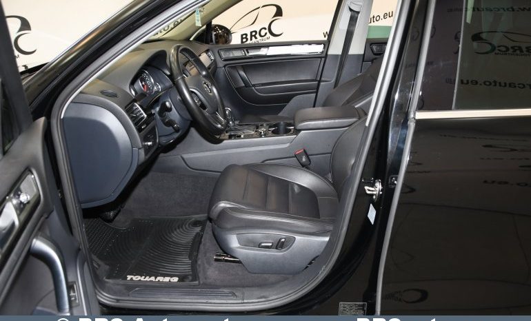 
								Volkswagen Touareg 3.6 V6 Automatas 2011 full									