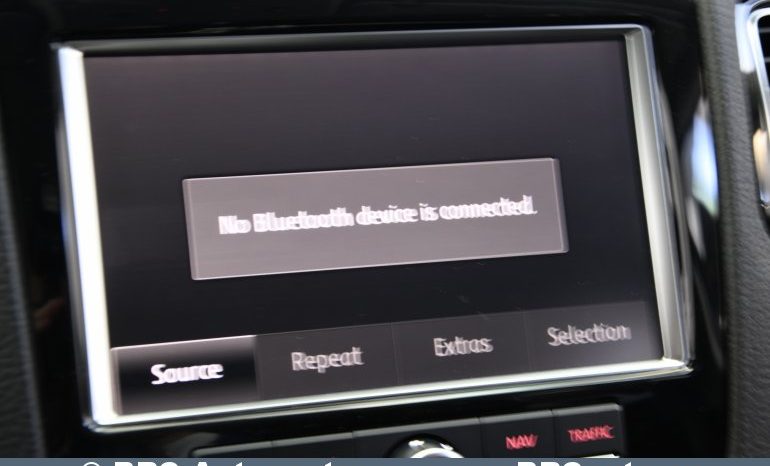 
								Volkswagen Touareg 3.6 V6 Automatas 2011 full									