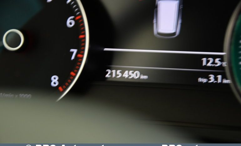 
								Volkswagen Touareg 3.6 V6 Automatas 2011 full									