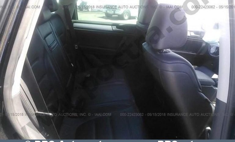 
								Volkswagen Touareg 3.6 V6 Automatas 2011 full									
