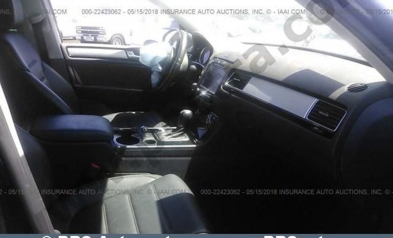 
								Volkswagen Touareg 3.6 V6 Automatas 2011 full									