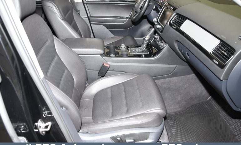 
								Volkswagen Touareg 3.6 V6 Automatas 2011 full									