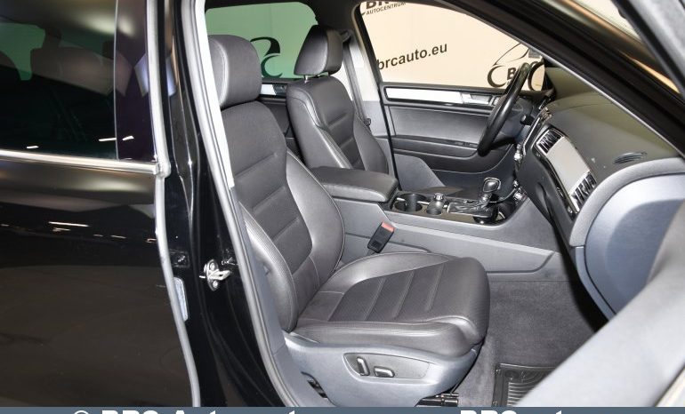 
								Volkswagen Touareg 3.6 V6 Automatas 2011 full									