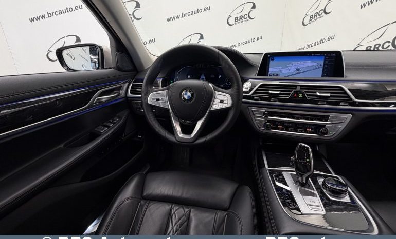 
								BMW 745 e Plug-In Automatas 2021 full									