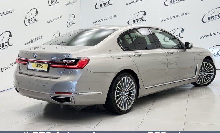 
								BMW 745 e Plug-In Automatas 2021 full									