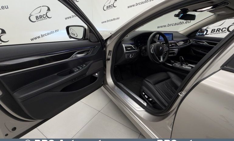 
								BMW 745 e Plug-In Automatas 2021 full									