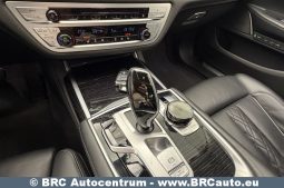 
										BMW 745 e Plug-In Automatas 2021 full									