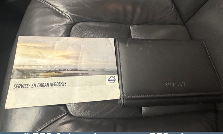 
								Volvo V70 2.4D Momentum 2010 full									