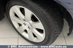 
										Volvo V70 2.4D Momentum 2010 full									