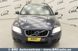 
										Volvo V70 2.4D Momentum 2010 full									