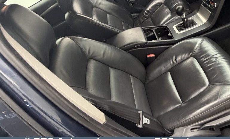 
								Volvo V70 2.4D Momentum 2010 full									